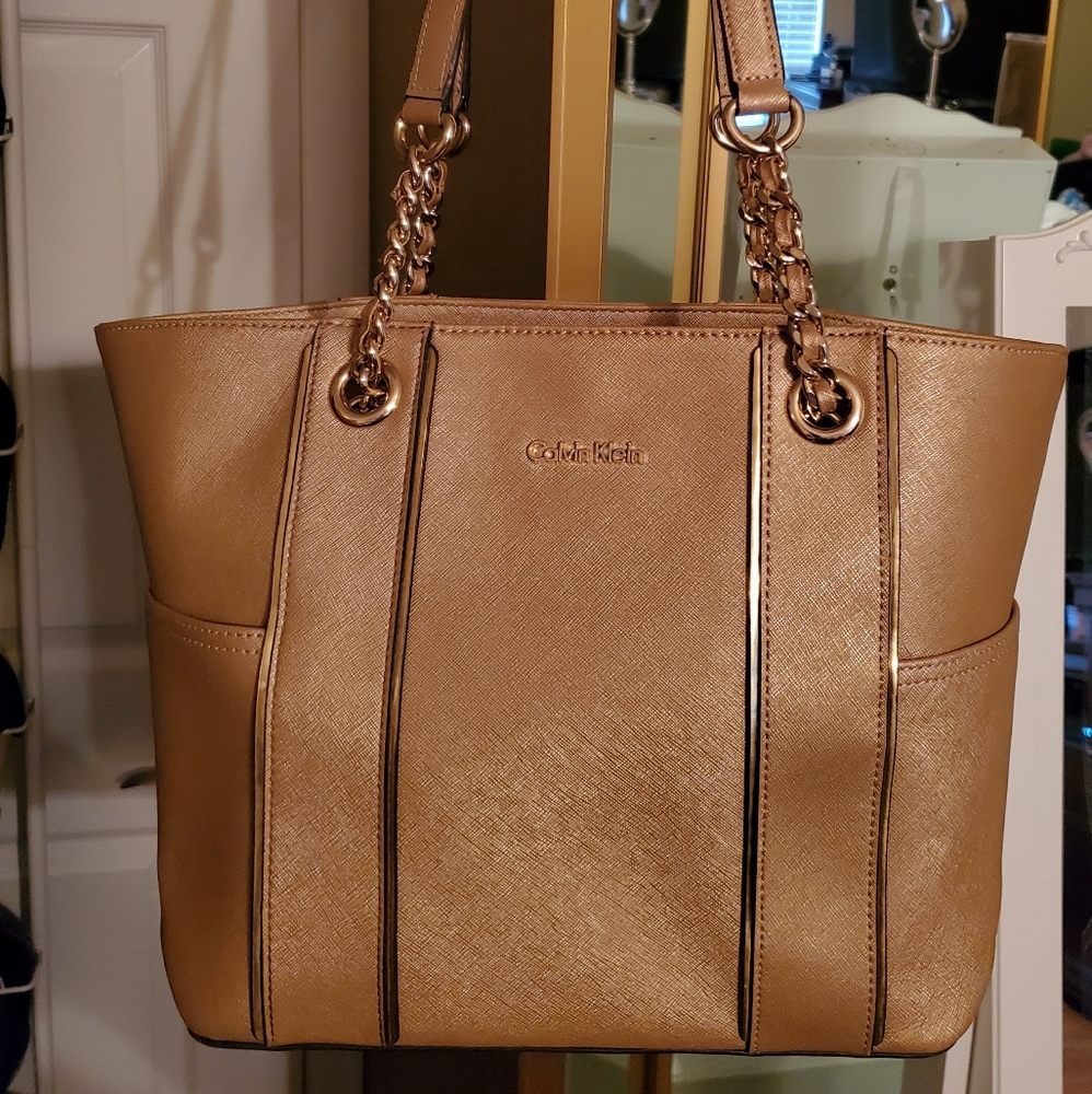 Calvin Klein Hayden Leather Chainlink Tote Bag